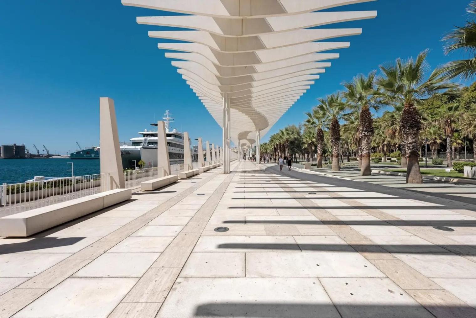 Los Mellis - Maria Zambrano Estacion De Tren & Bus Málaga Exterior foto